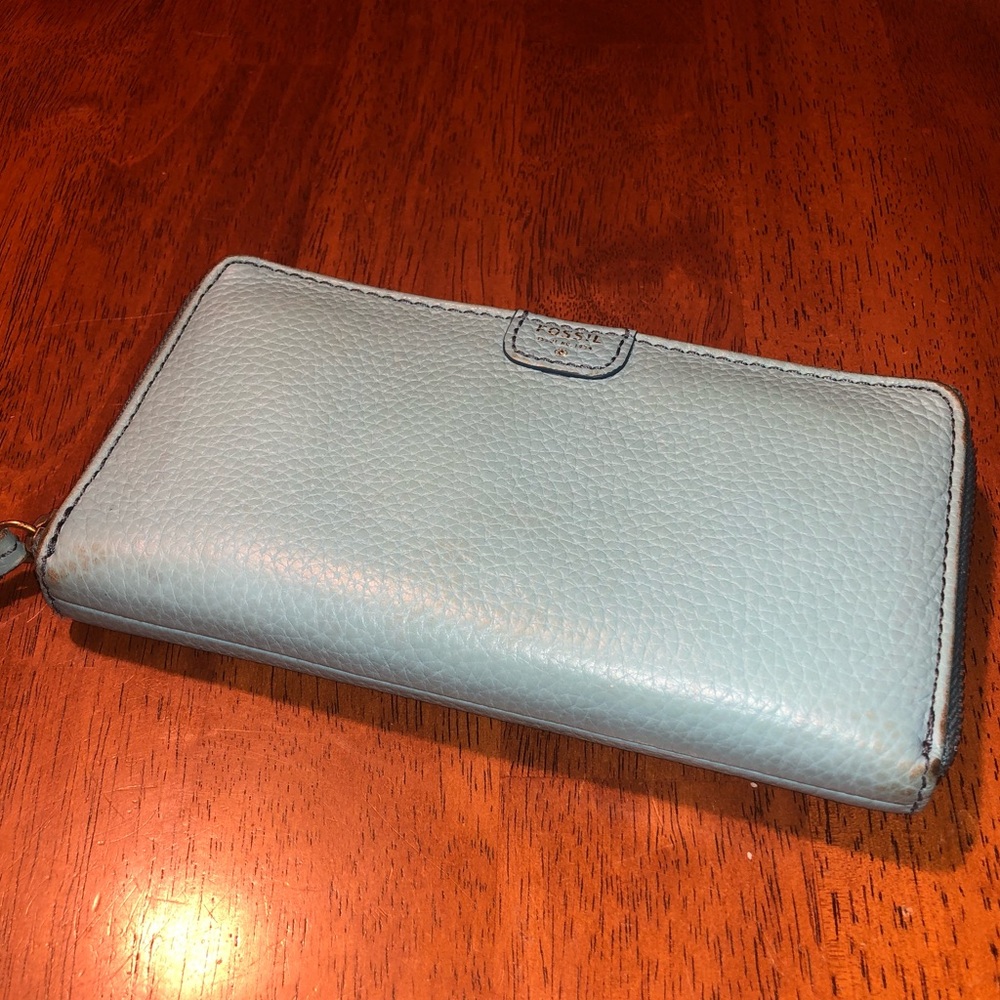 Fossil wallet
